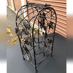 Italian Metal Wine Rack, Holds 7ct.